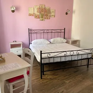 ゲストハウス Dani's House